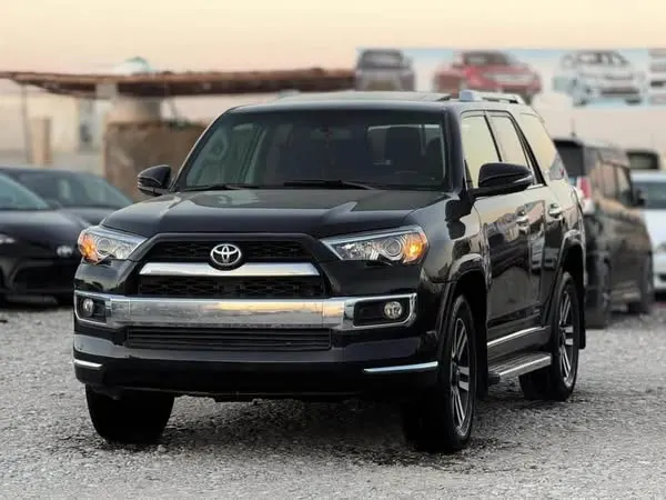 Toyota Fortuner Limited 2015 (2)