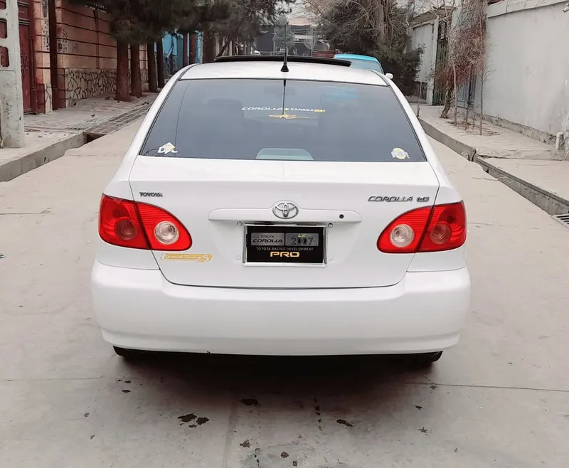 Toyota Corolla 2006 (2)