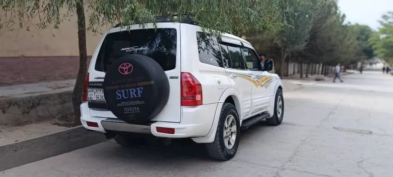 Mitsubishi Pajero 2004 (3)