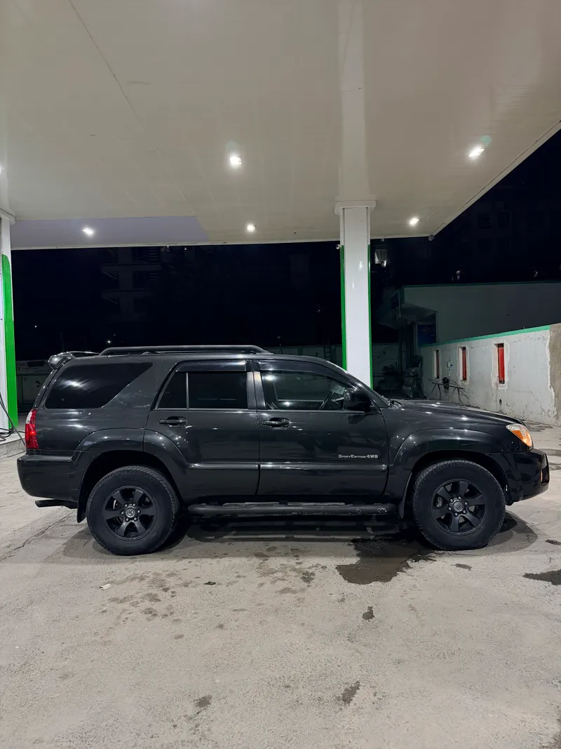 Toyota 4Runner Sport 2006 (3)