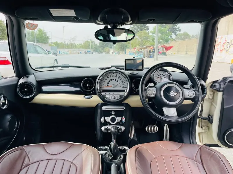 Mini Cooper 2008 (4)