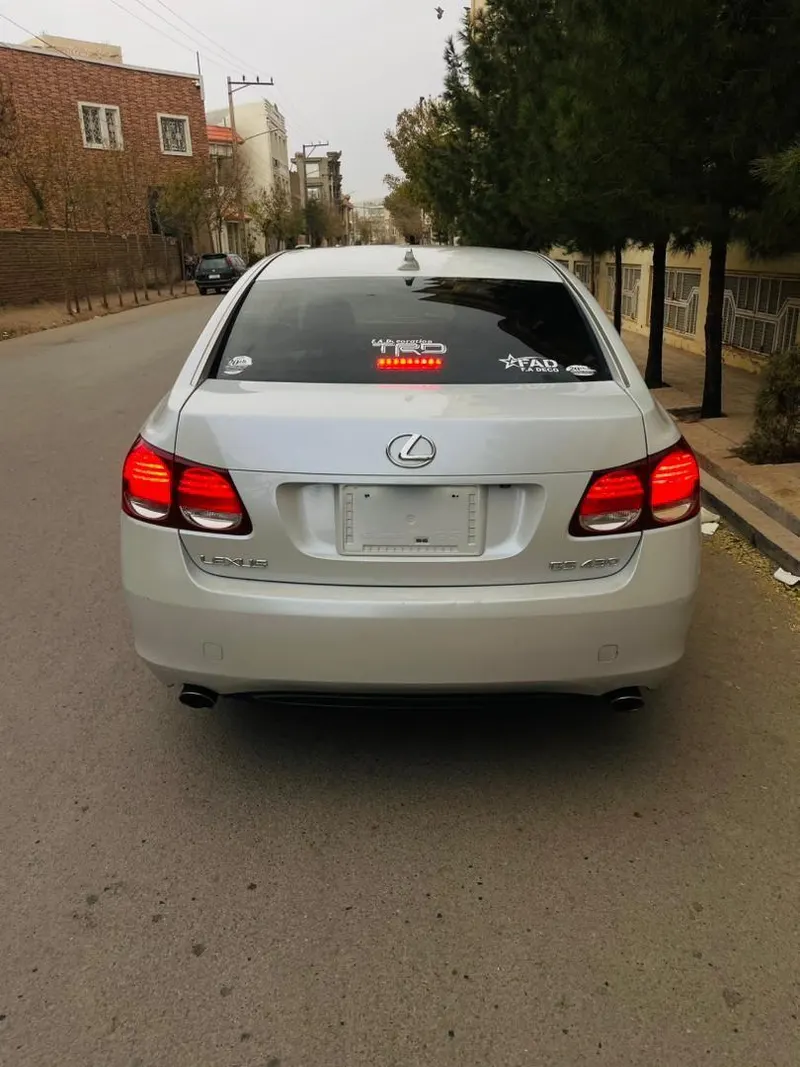 Lexus (3)