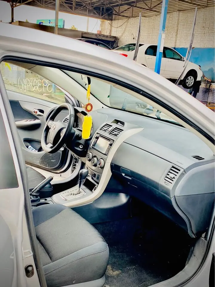 Toyota Corolla S 2012 (4)