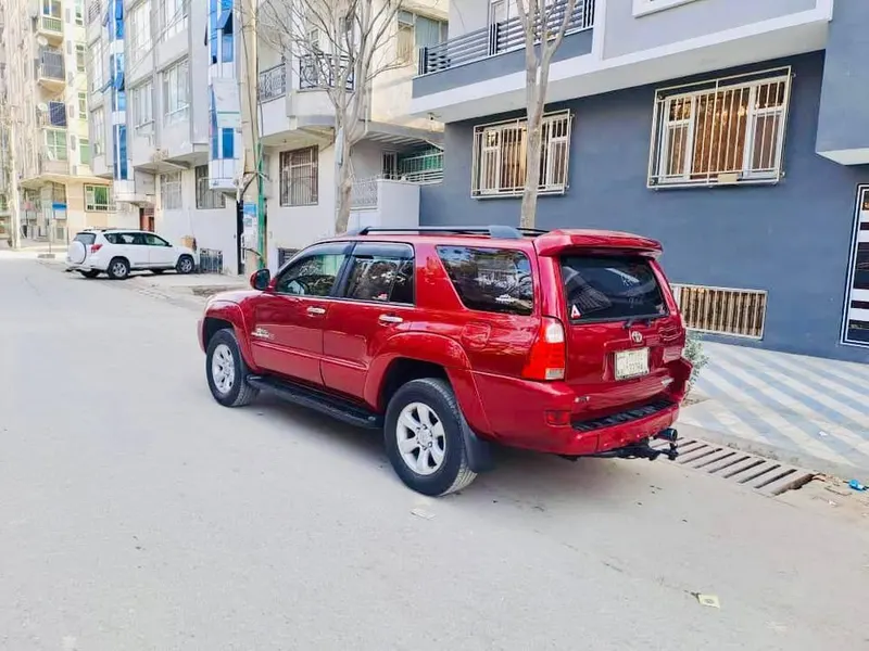 Toyota 4 Runner 2005 (2)