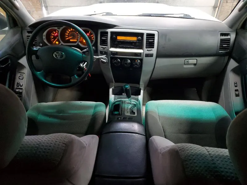 تویوتا 4Runner 2005 (4)