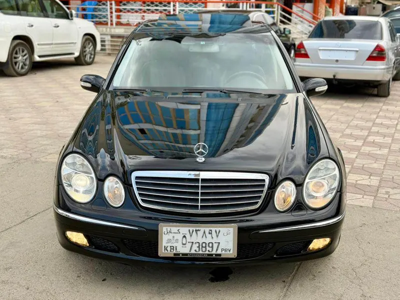 Mercedes-Benz 2006 (1)