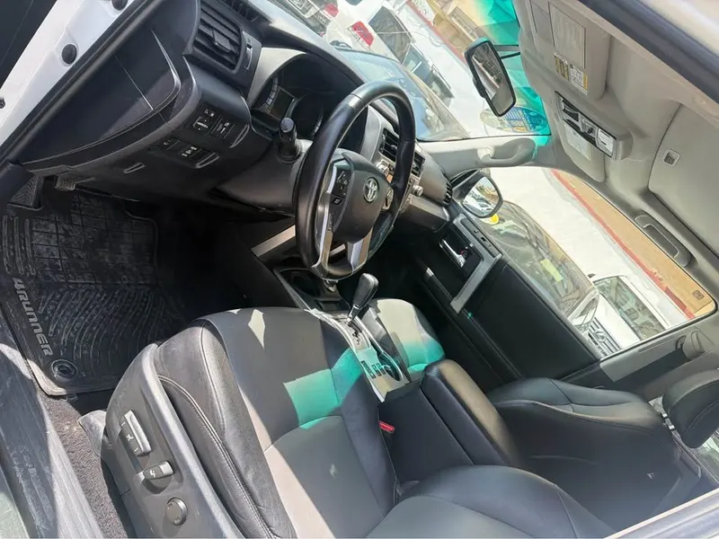 تویوتا 4Runner SR5 پریمیوم 2015 (5)