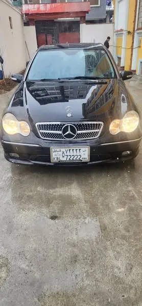 Mercedes-Benz 2005 (1)