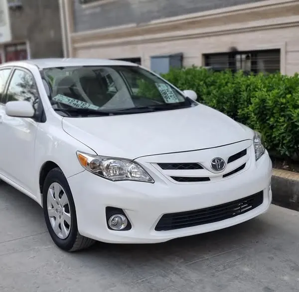 Toyota Corolla 2011 (2)
