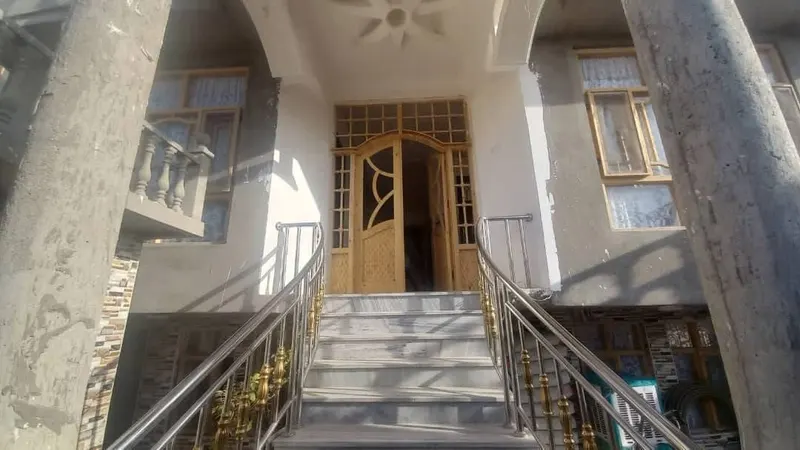 3-storey house for sale, 6 rooms, 150 m², near Bagh-e Ishan Kamal, Mazar-i-Sharif (4)