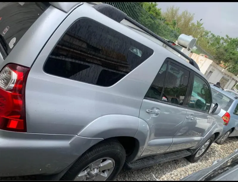 Toyota 4Runner 2006 (3)