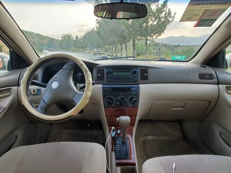 Toyota Corolla 2006 (4)