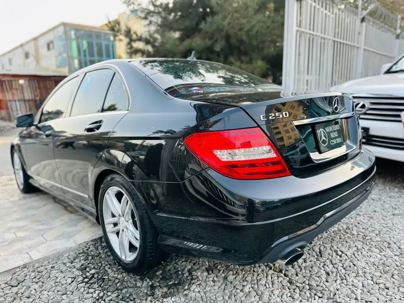 Mercedes-Benz 2013 (3)