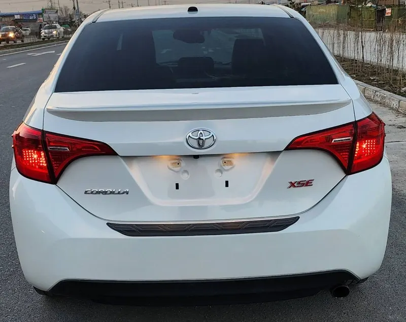 2019 Corolla for Sale Sunroof, Keyless Start (3)