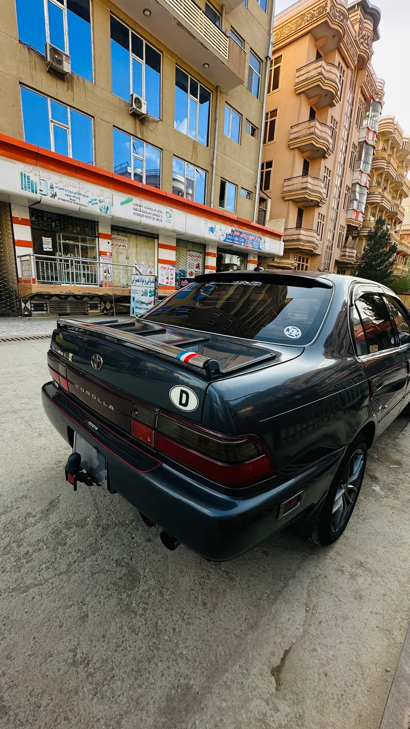 Toyota Corolla 1992 (4)