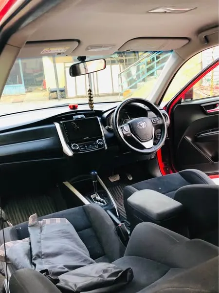 Toyota Fielder Hybrid 2014 (4)