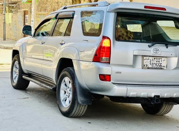 Toyota 4 Runner 2005 (3)