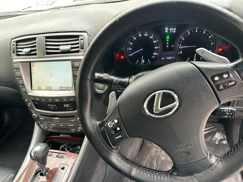 Lexus IS250 2007 (3)