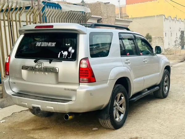 Toyota 4Runner 2007 (3)