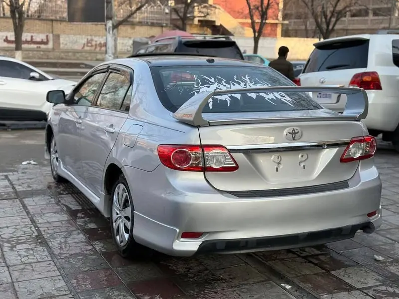 Toyota Corolla 2011 (3)