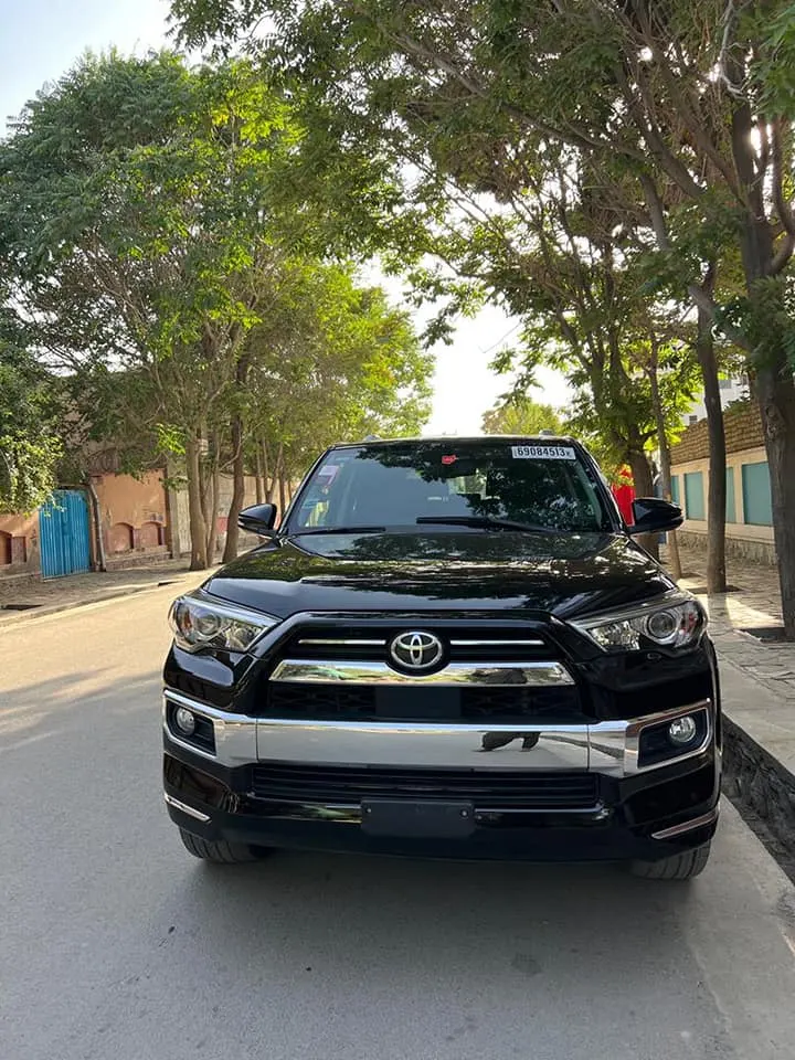 Toyota 4 Runner 2014 (1)