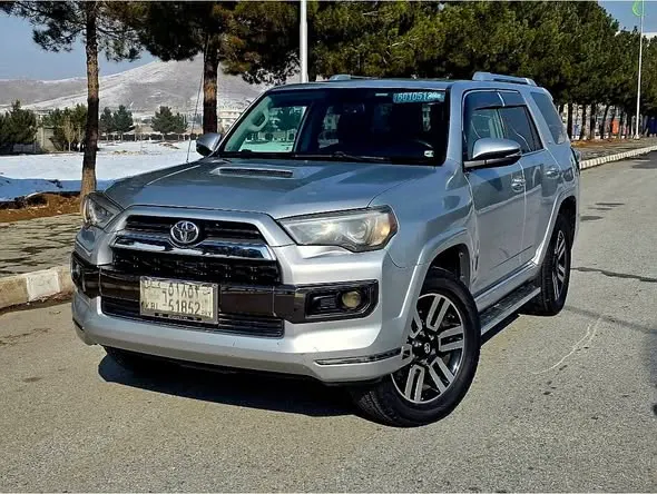Toyota 4 Runner 2011 (1)