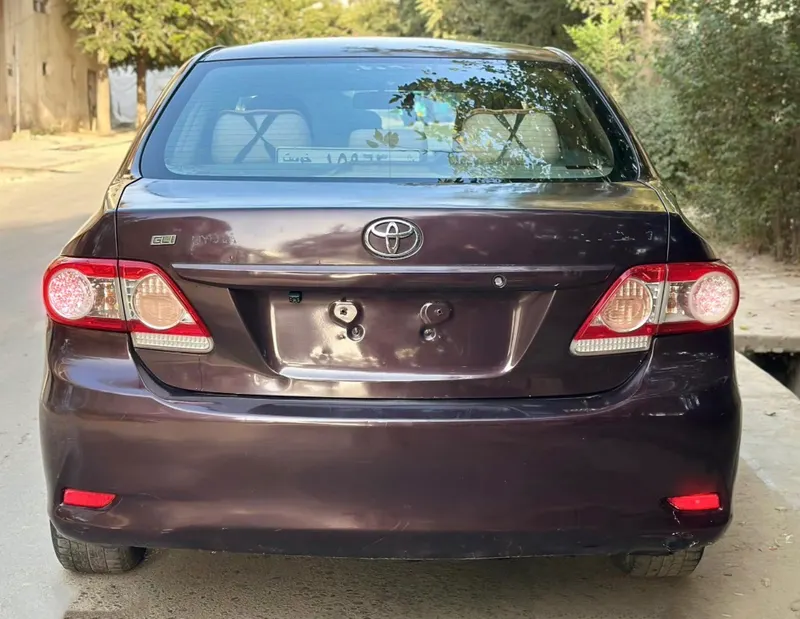 Toyota Corolla 2013 (8)