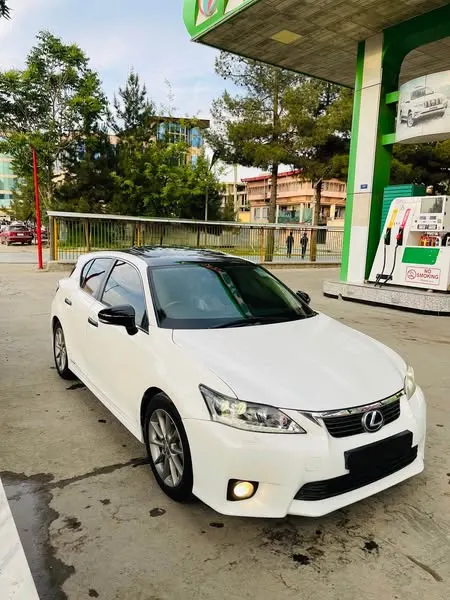 Lexus 2012 (3)