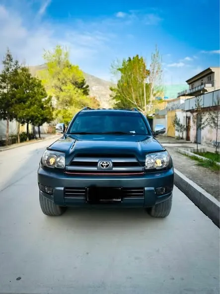 Toyota 4Runner 2005 (2)