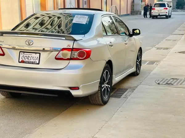 Toyota Corolla 2009 (3)