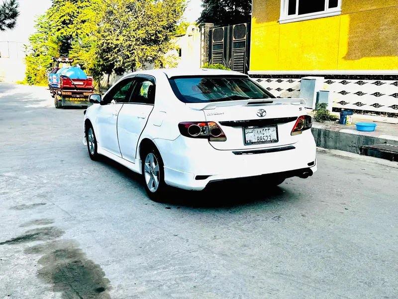 Toyota Corolla 2009 (6)