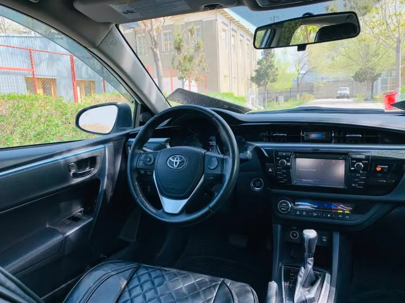 Toyota Corolla 2014 (4)