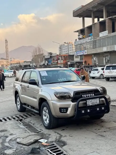 Toyota 4Runner 2004 (2)