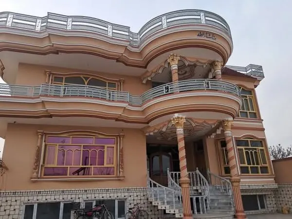 4-storey building for rent, 12 rooms, Chaghdak, Mazar-i-Sharif (1)