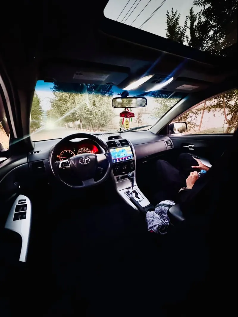 Toyota Corolla 2009 (3)
