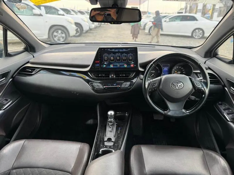Toyota CHR 2017 (4)
