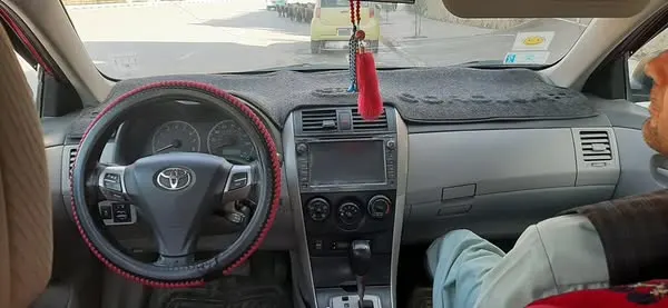 Toyota Corolla 2010 (4)