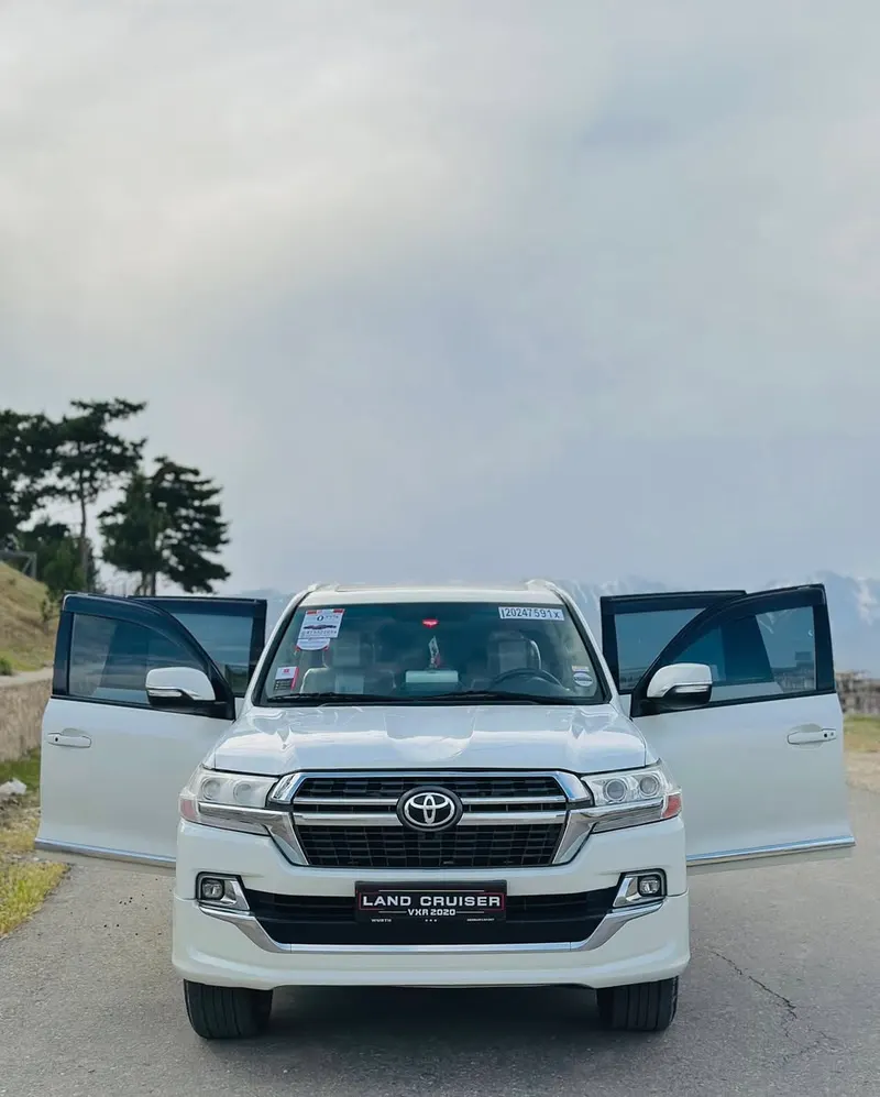 Toyota LandCruiser Vxr V8 2010 (1)