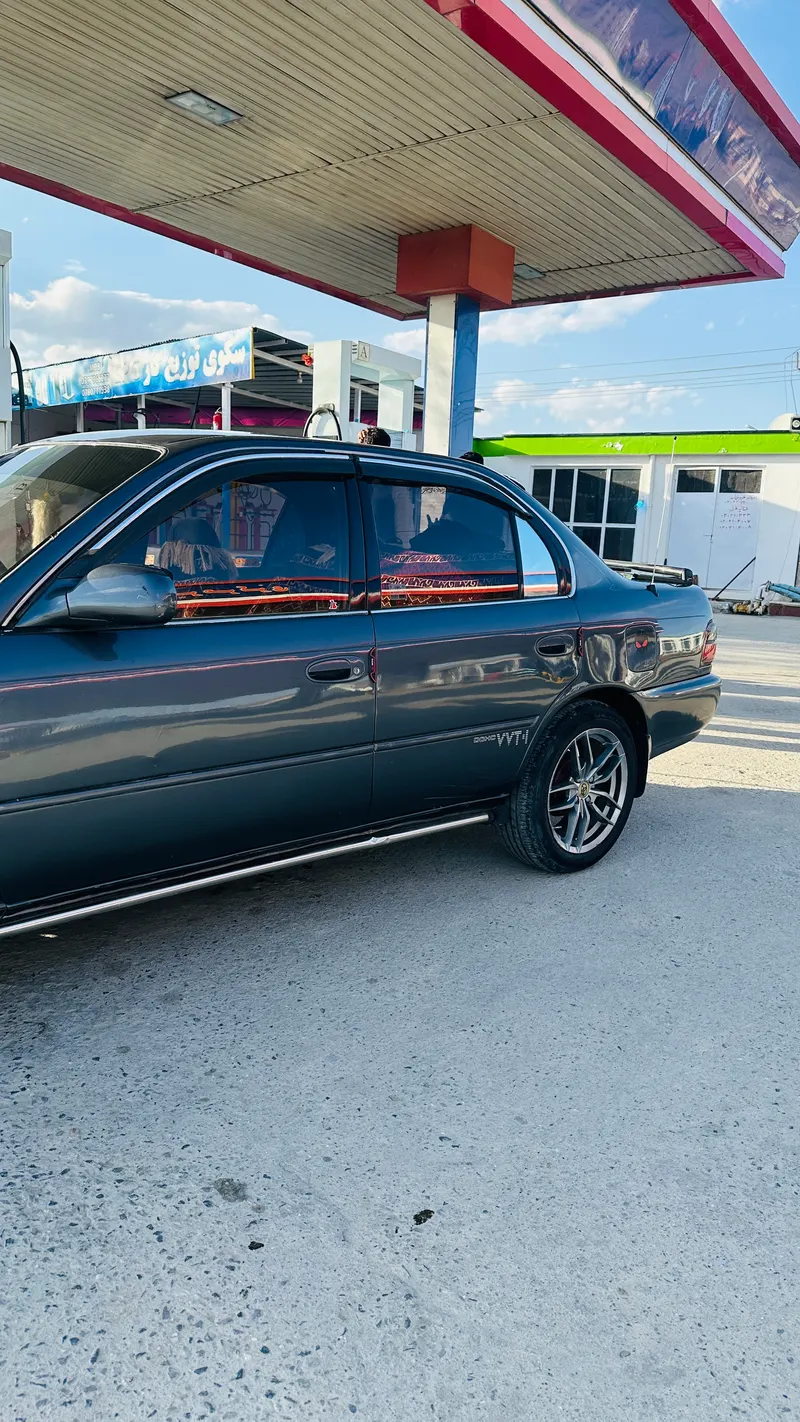 Toyota Corolla 1992 (3)