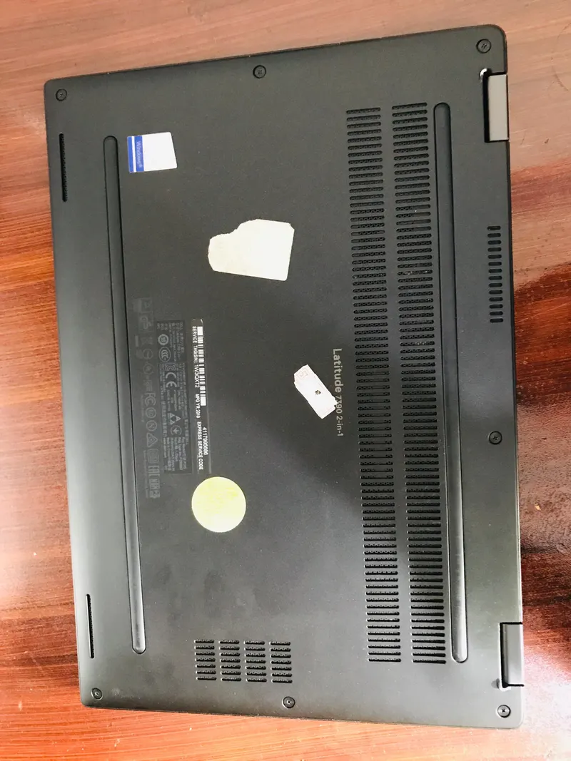 Laptop (2)