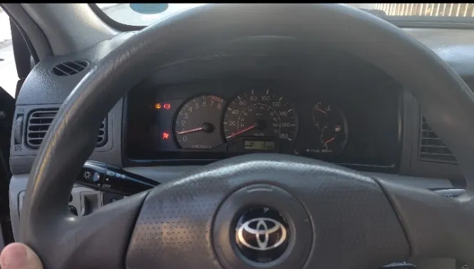 Toyota Corolla 2006 (6)