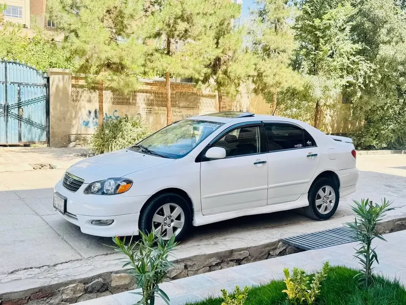 Toyota Corolla 2004 (2)
