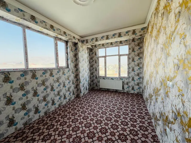 Newly Built Four-Room Apartment for Sale (2)