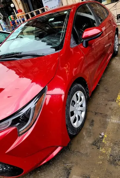 Toyota Corolla LE 2021 (2)