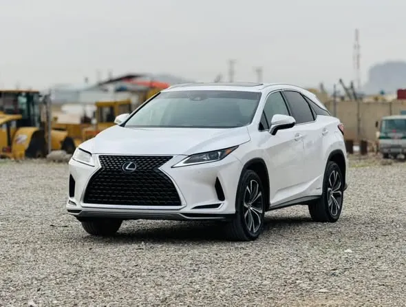 Lexus 2023 (2)