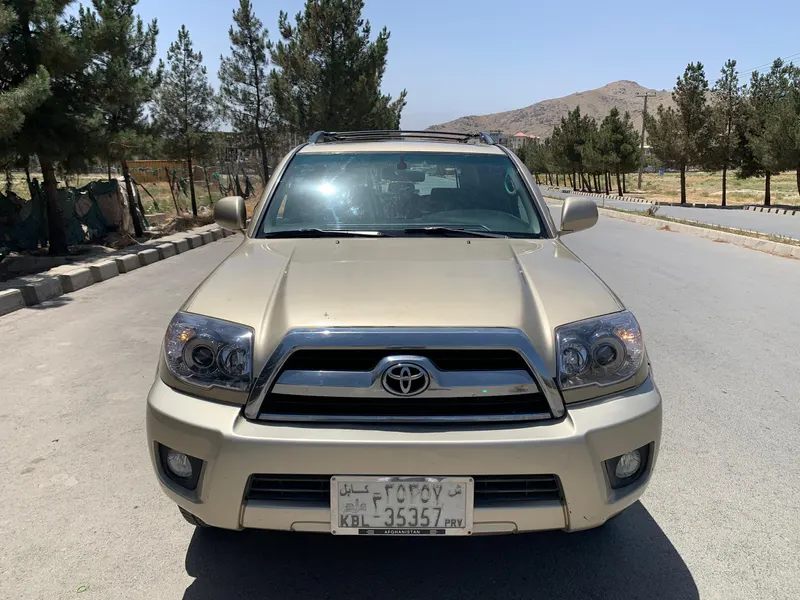Toyota 4Runner 2005 (2)