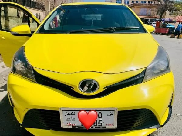 Toyota Vitz 2014 (1)