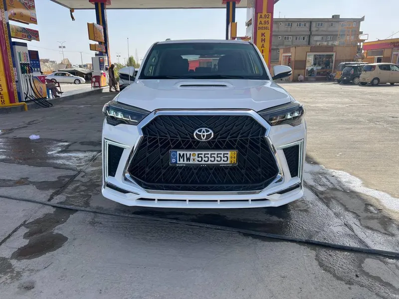 Toyota 4Runner 2023 (2)
