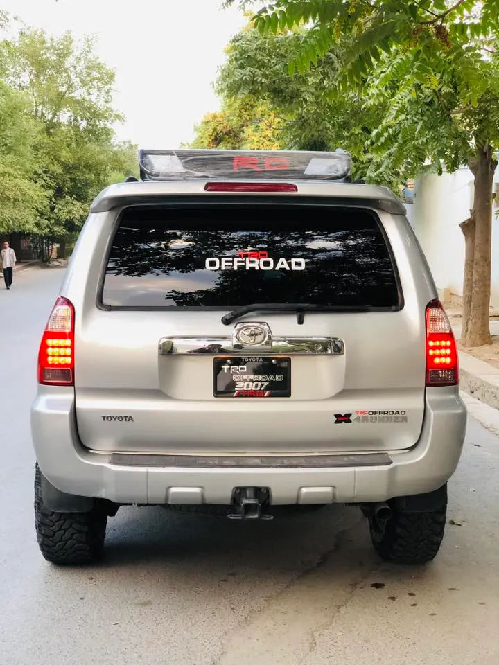 Toyota 4 Runner 2006 (3)