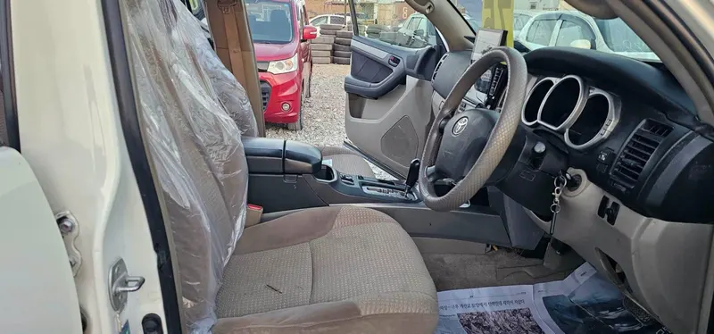 Toyota 4Runner 2004 (4)